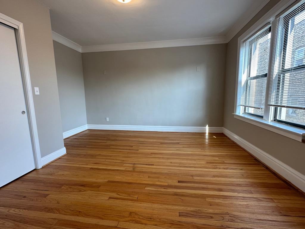 6118 S Whipple St Apt 1a - Photo 4 of 8