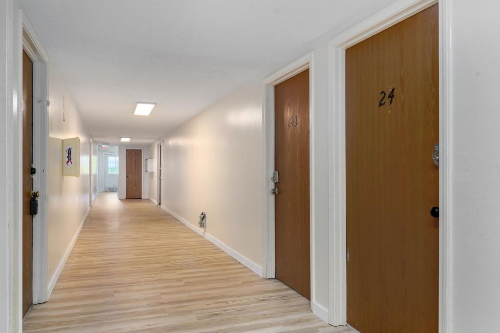 933 S Wildan Ave - Photo 5 of 15