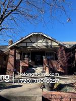 featured image of 1011 Adams St