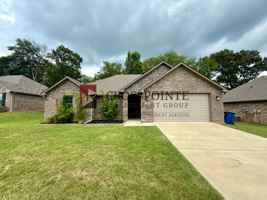 featured image of 109 Rose Row Ln