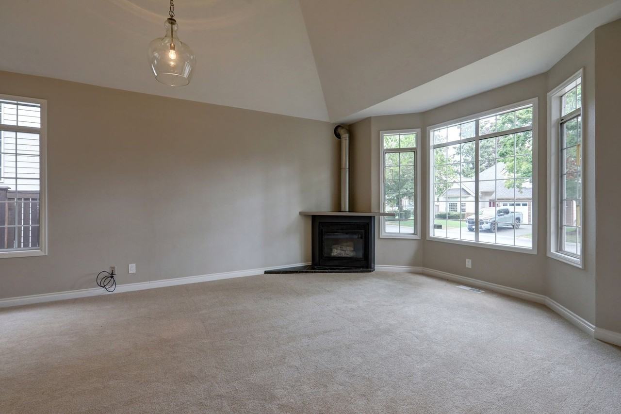 25451 Se 42nd Pl - Photo 4 of 29