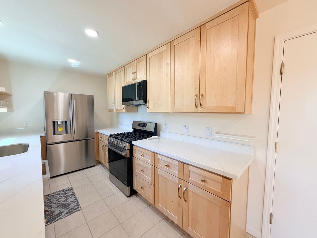 11 Birch Ave - Photo 5 of 16
