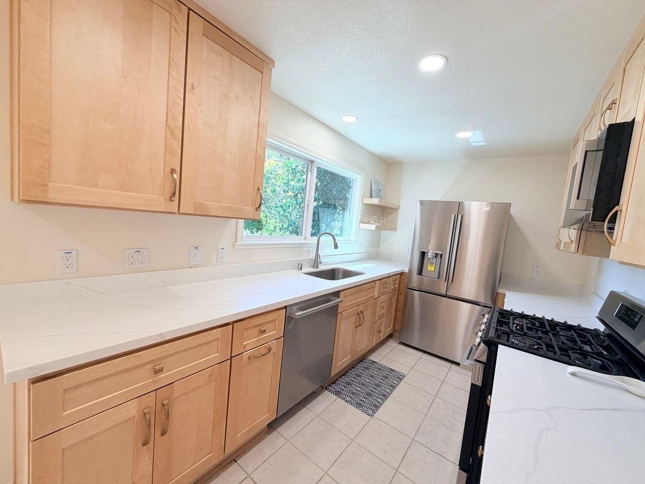 11 Birch Ave - Photo 6 of 16