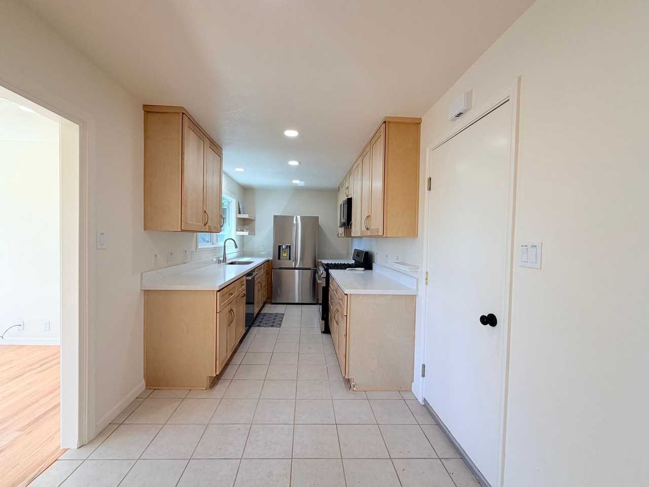 11 Birch Ave - Photo 7 of 16