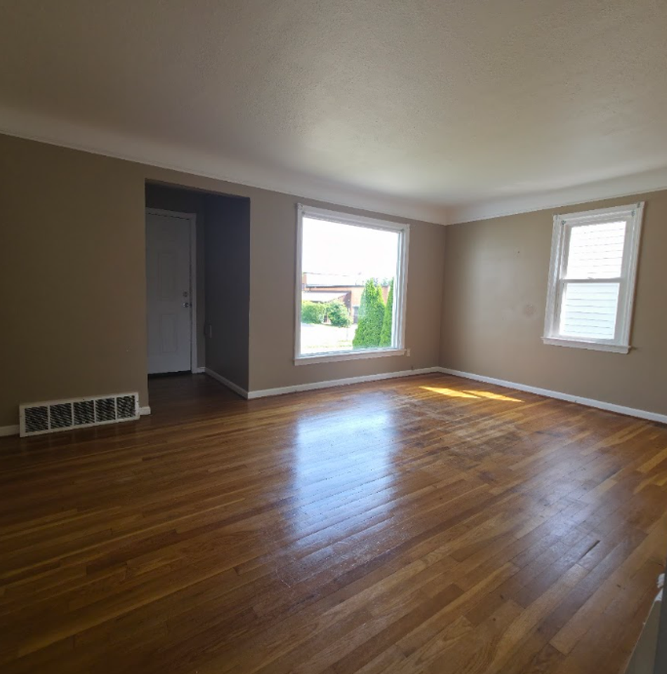 12000 Hastings Rd - Photo 3 of 14