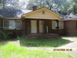 featured image of 614 Haley St Apt B #Apt B