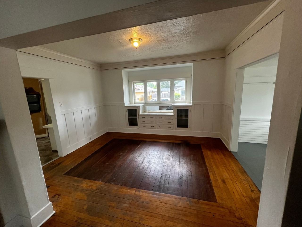 1108 Jackson St - Photo 7 of 21