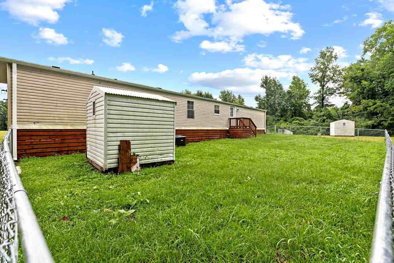 185 Justice Rd - Photo 2 of 23