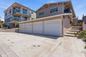 featured image of 247 Avenida Rosa