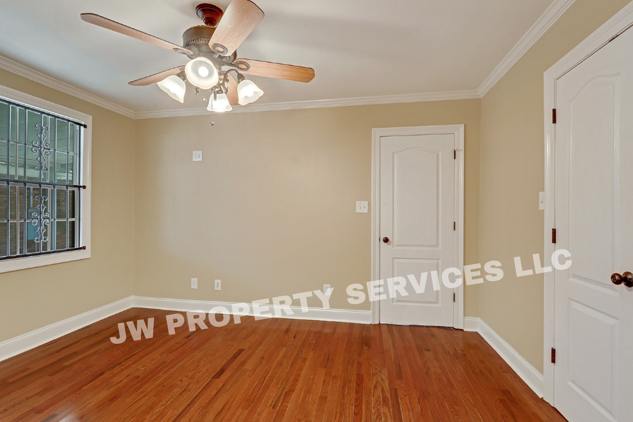 2667 Allen Toussaint Blvd - Photo 3 of 10