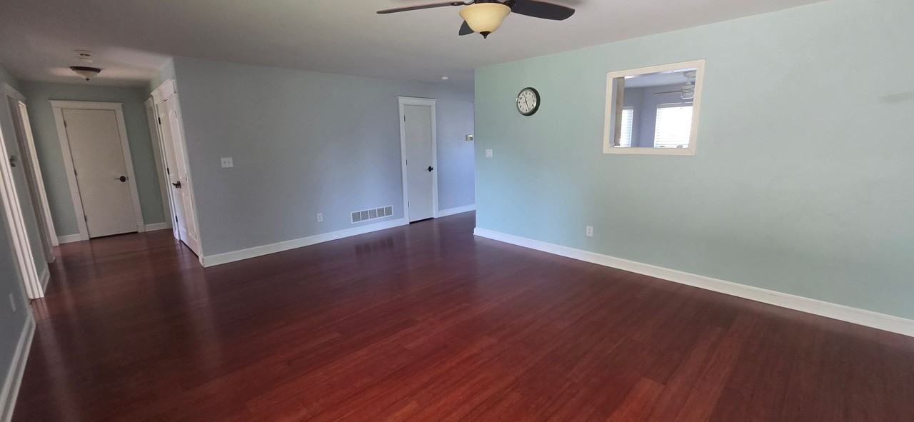 715 Sw Graystone Dr - Photo 4 of 21