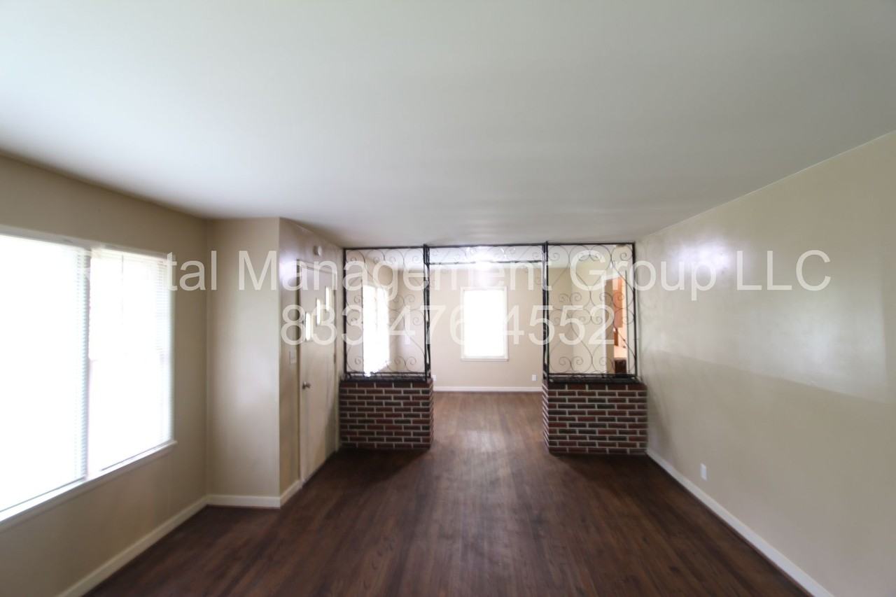 533 Jalna Rd - Photo 4 of 16
