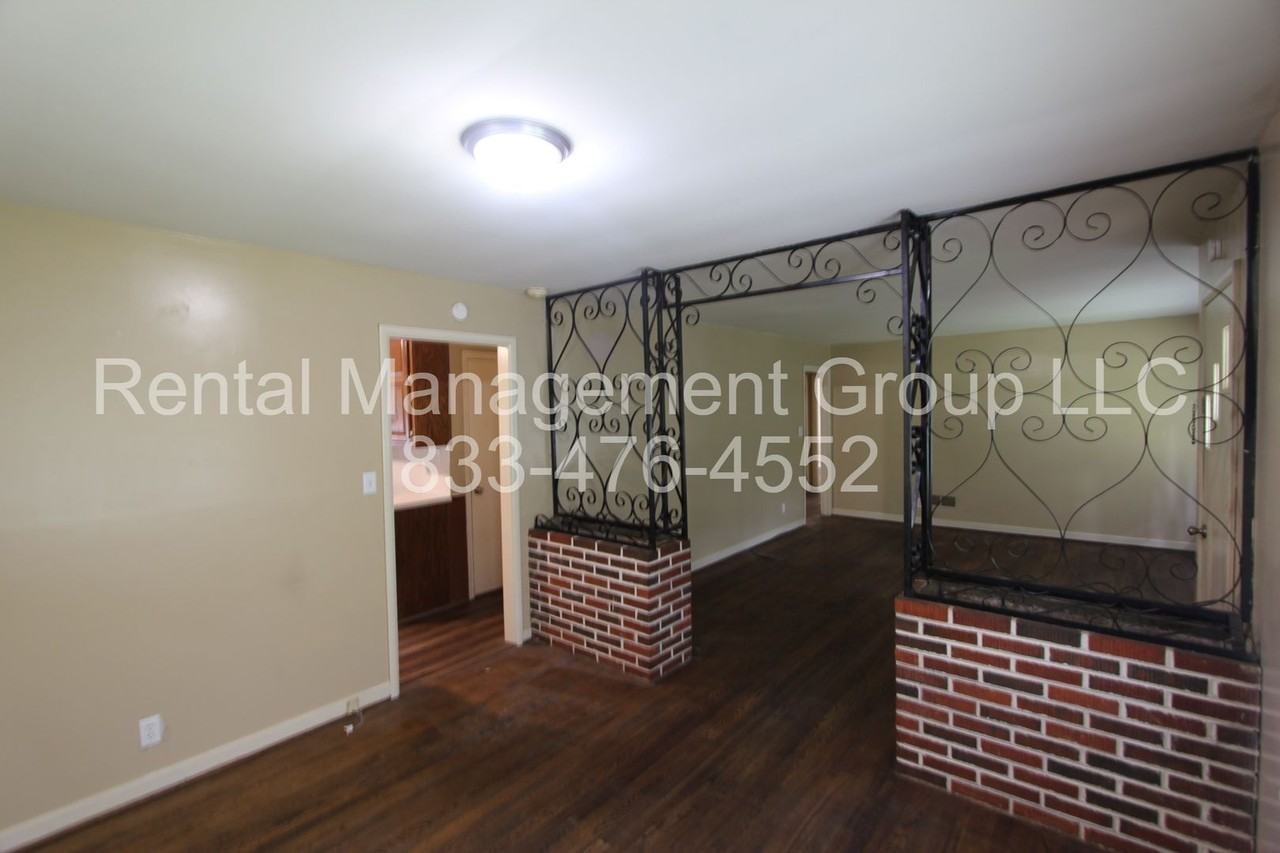 533 Jalna Rd - Photo 5 of 16