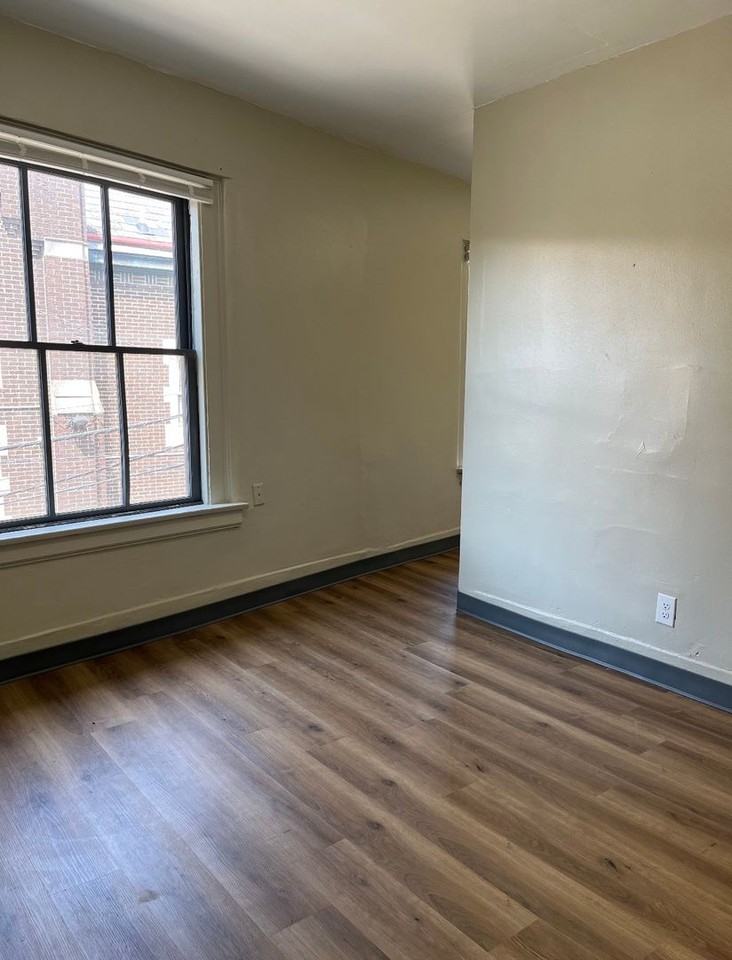 19 West 5th Avenue - Photo 2 of 7