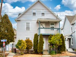 featured image of 52 Francis St