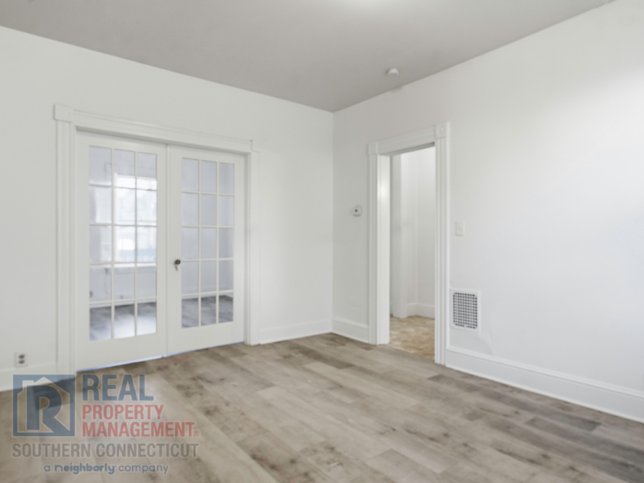 52 Francis St - Photo 3 of 13