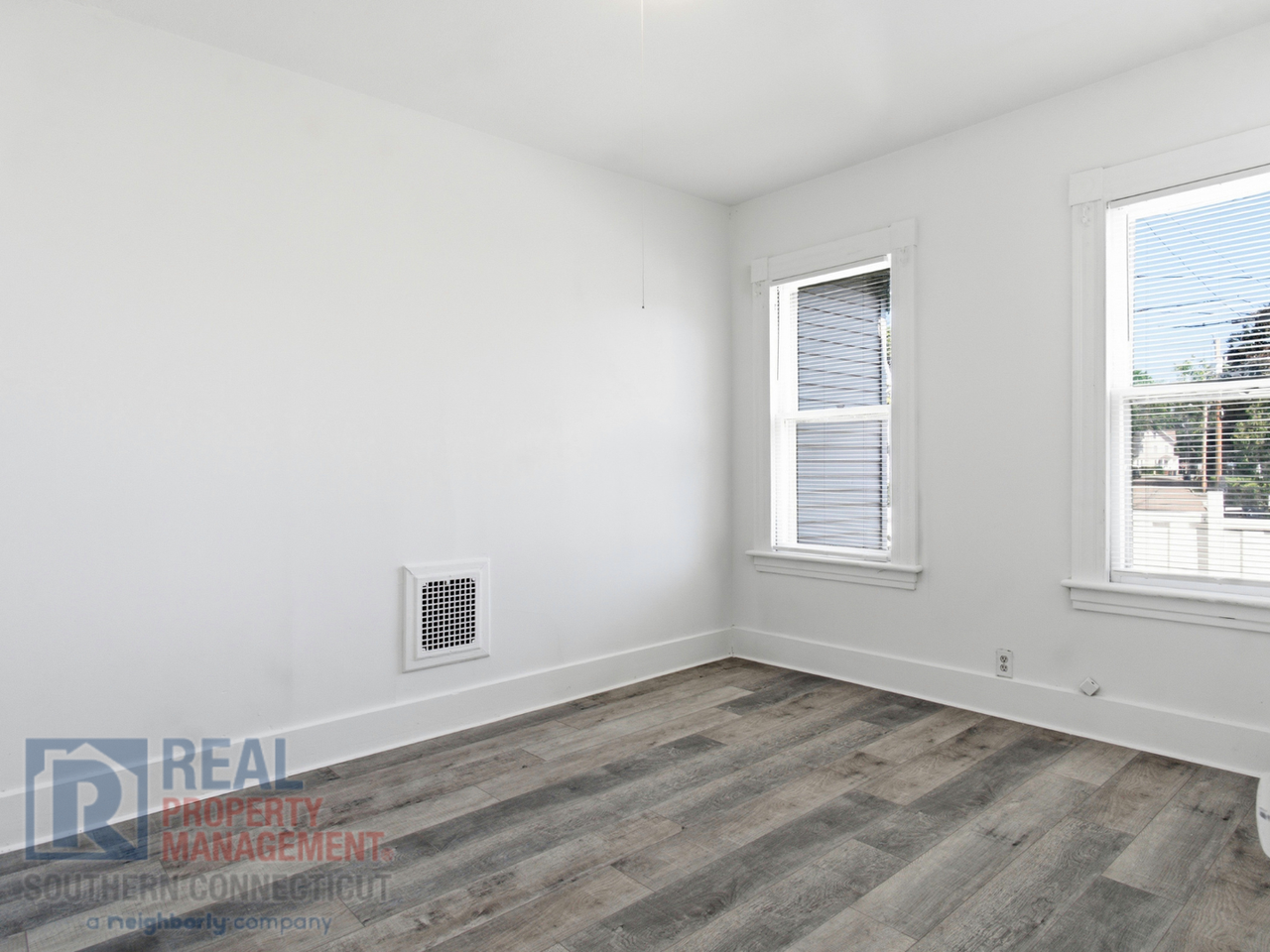 52 Francis St - Photo 5 of 13