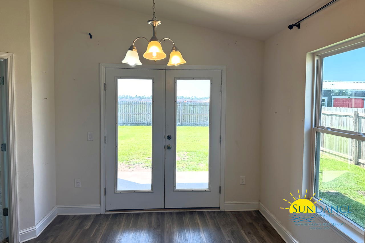 6367 Arbor Ln - Photo 4 of 14