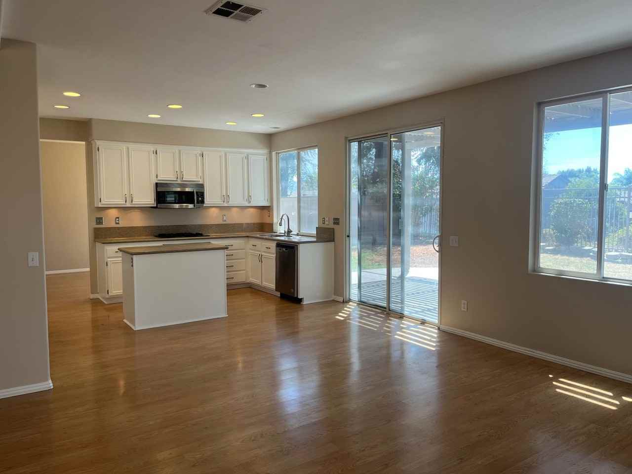 43213 Corte Astorga - Photo 4 of 17