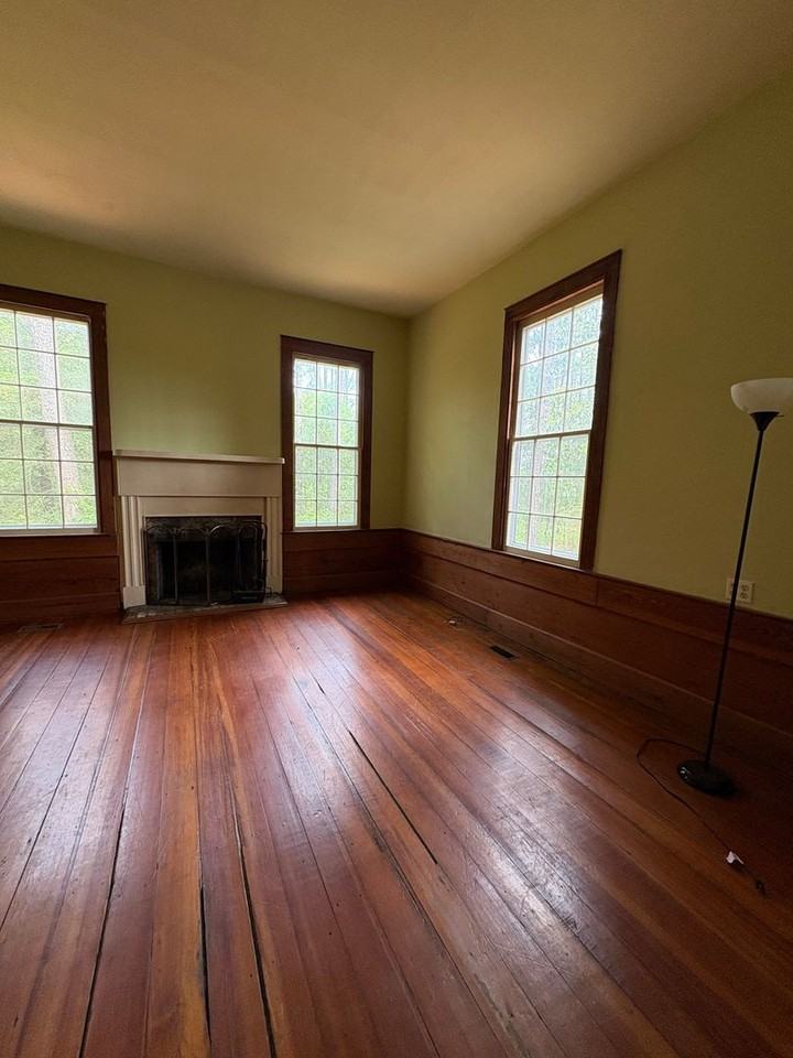 23500A River Rd - Photo 6 of 10