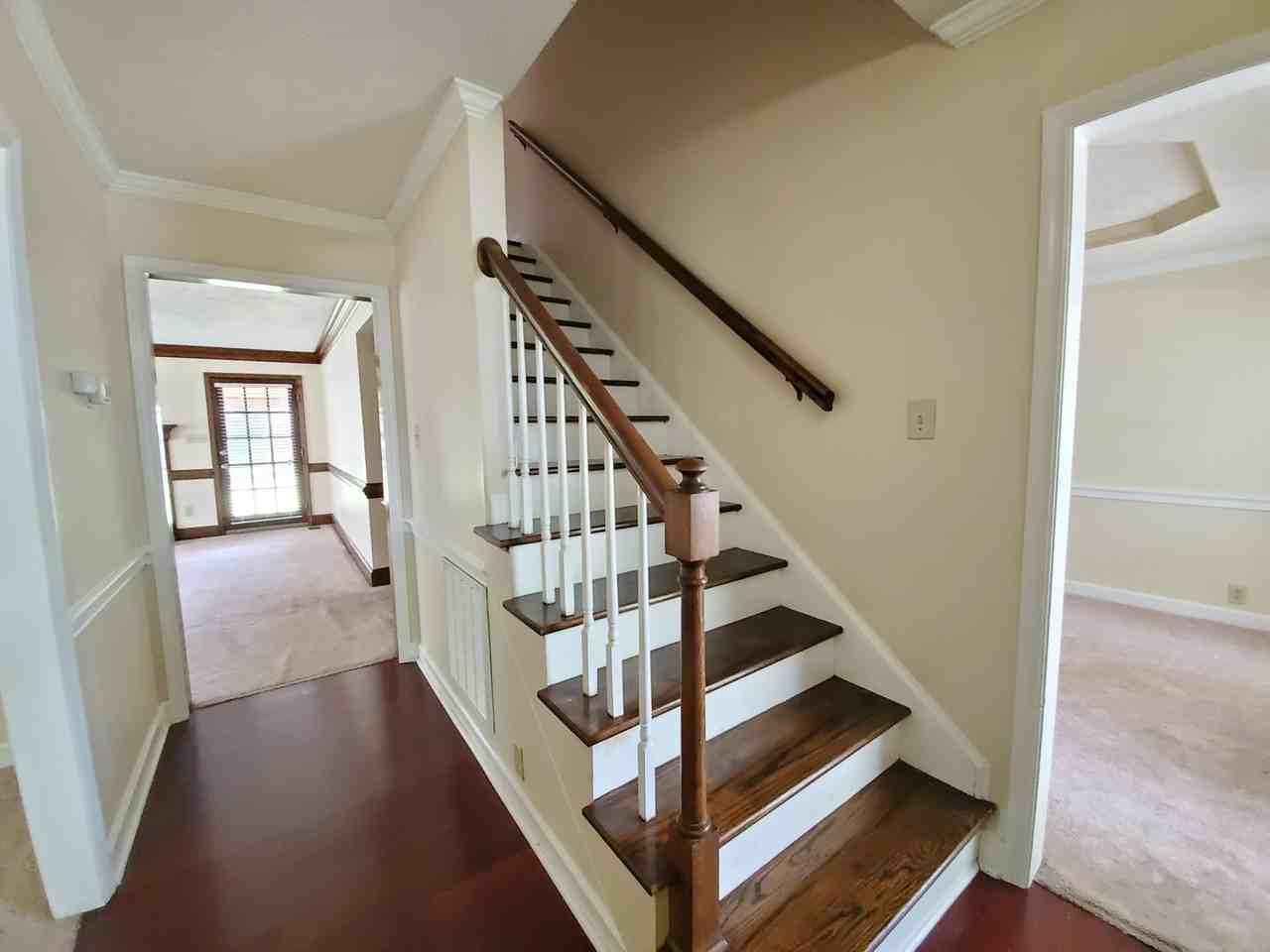 3508 Gowan Ln - Photo 2 of 28