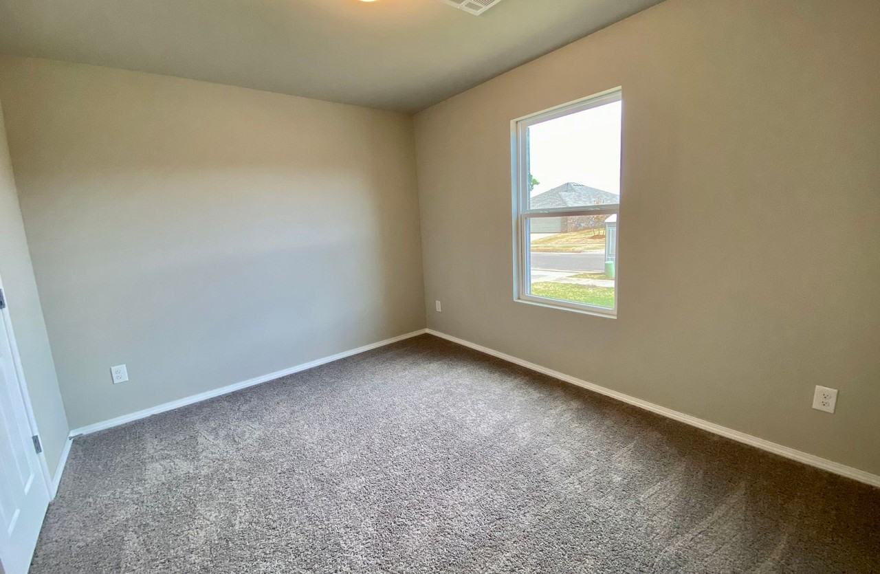 4101 Siena Ridge Blvd - Photo 2 of 17