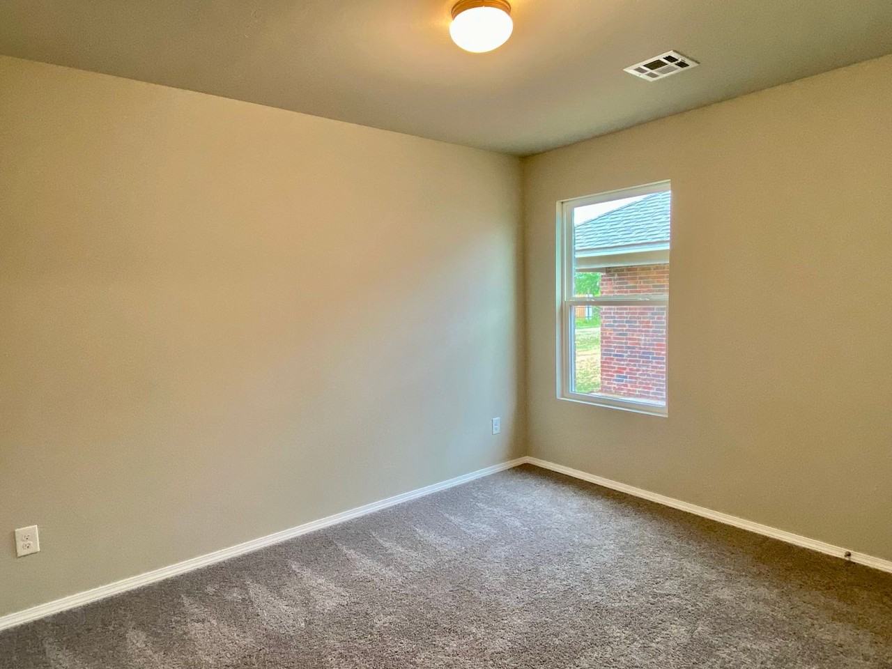4101 Siena Ridge Blvd - Photo 7 of 17