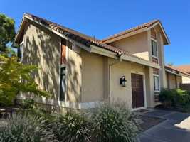 featured image of 1446 Candelero Dr