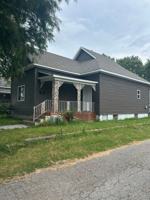 featured image of 808 N Elm St