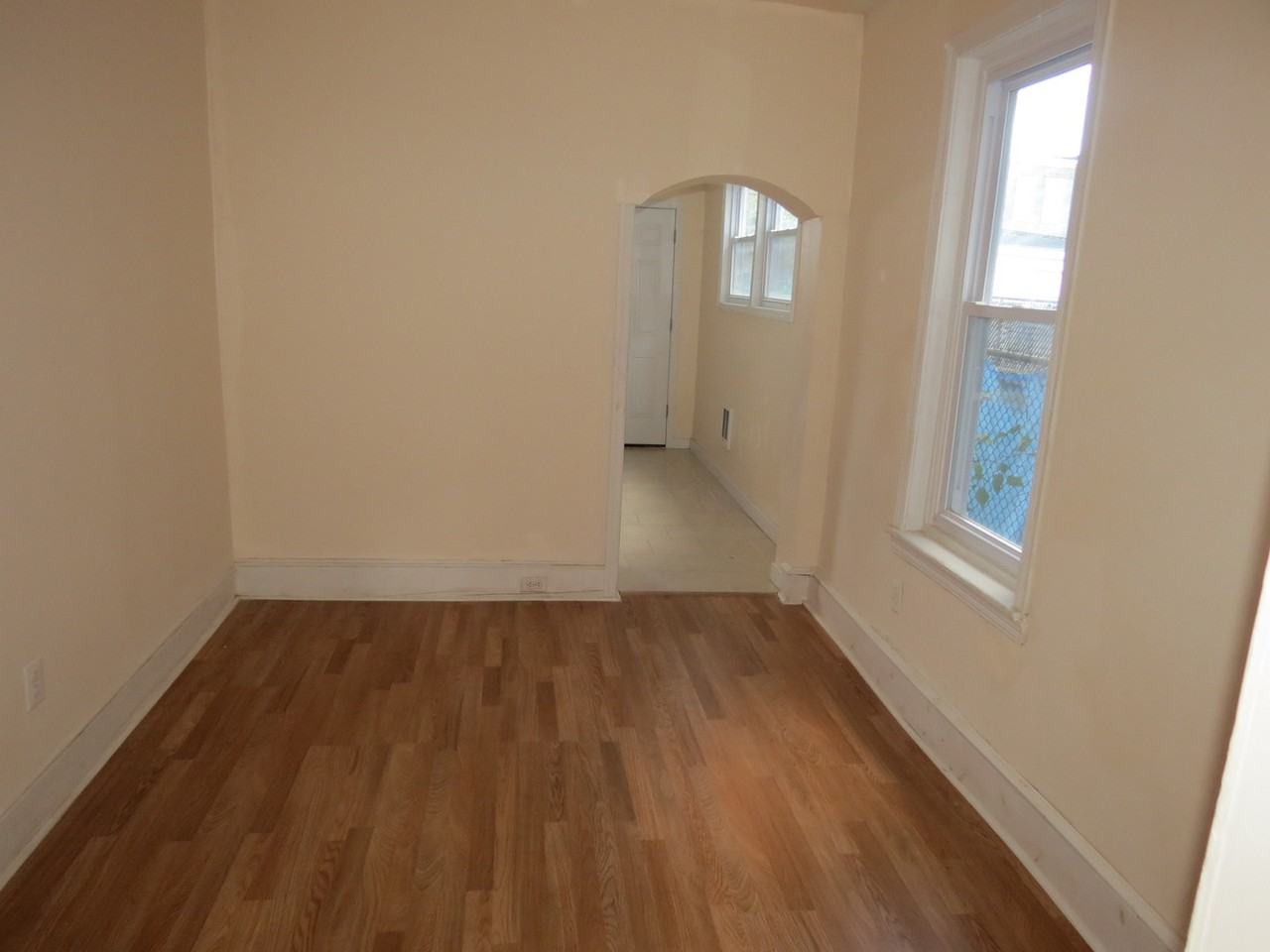 3549 N 7th St - Photo 4 of 8