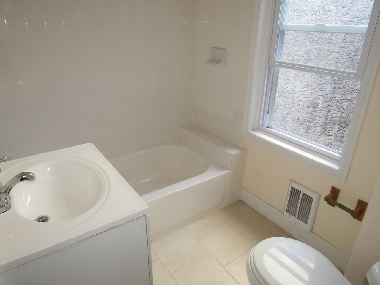 3549 N 7th St - Photo 5 of 8