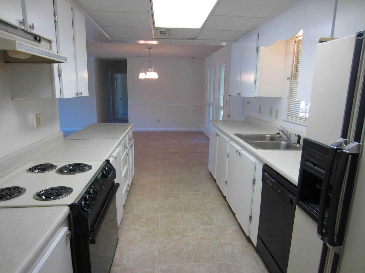 3433 Ashurst Dr - Photo 6 of 9