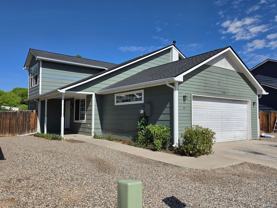 2984 Emerald Cir - Photo 1 of 1
