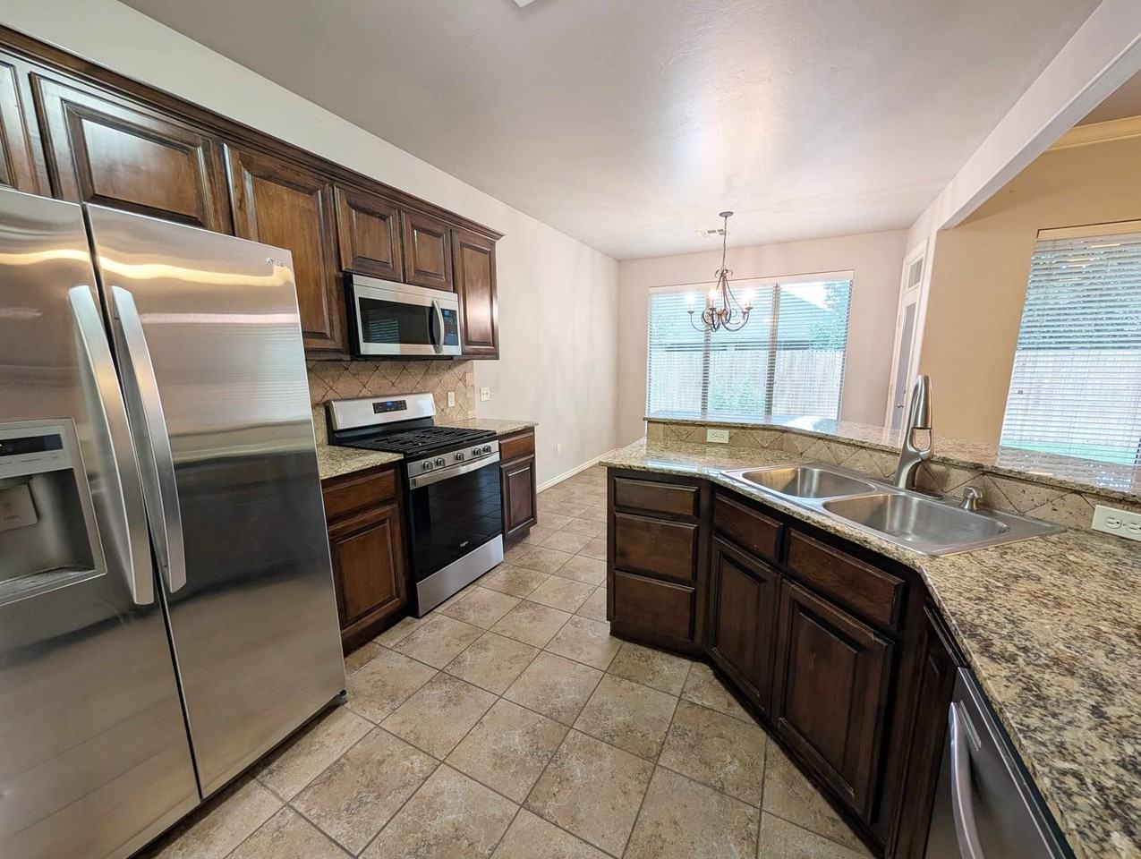19100 Canyon Creek Pl - Photo 6 of 19