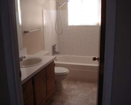 102 N 48th Ave #1 - Photo 7 of 11