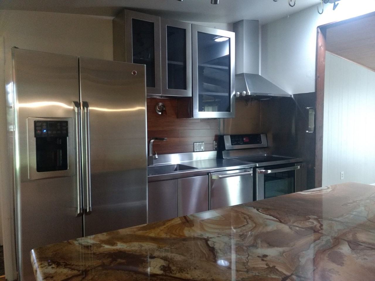 1965 Grape Ave - Photo 6 of 18