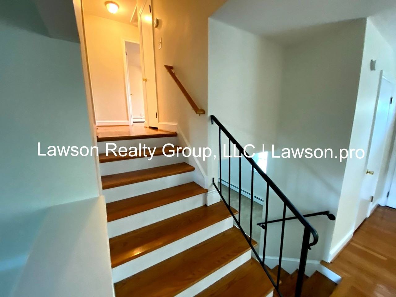 1706 Glendon Rd - Photo 6 of 34