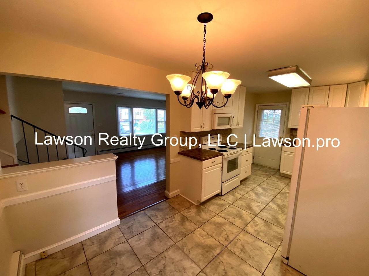 1706 Glendon Rd - Photo 7 of 34