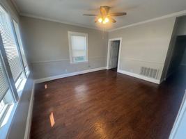 featured image of 7 Phillips St