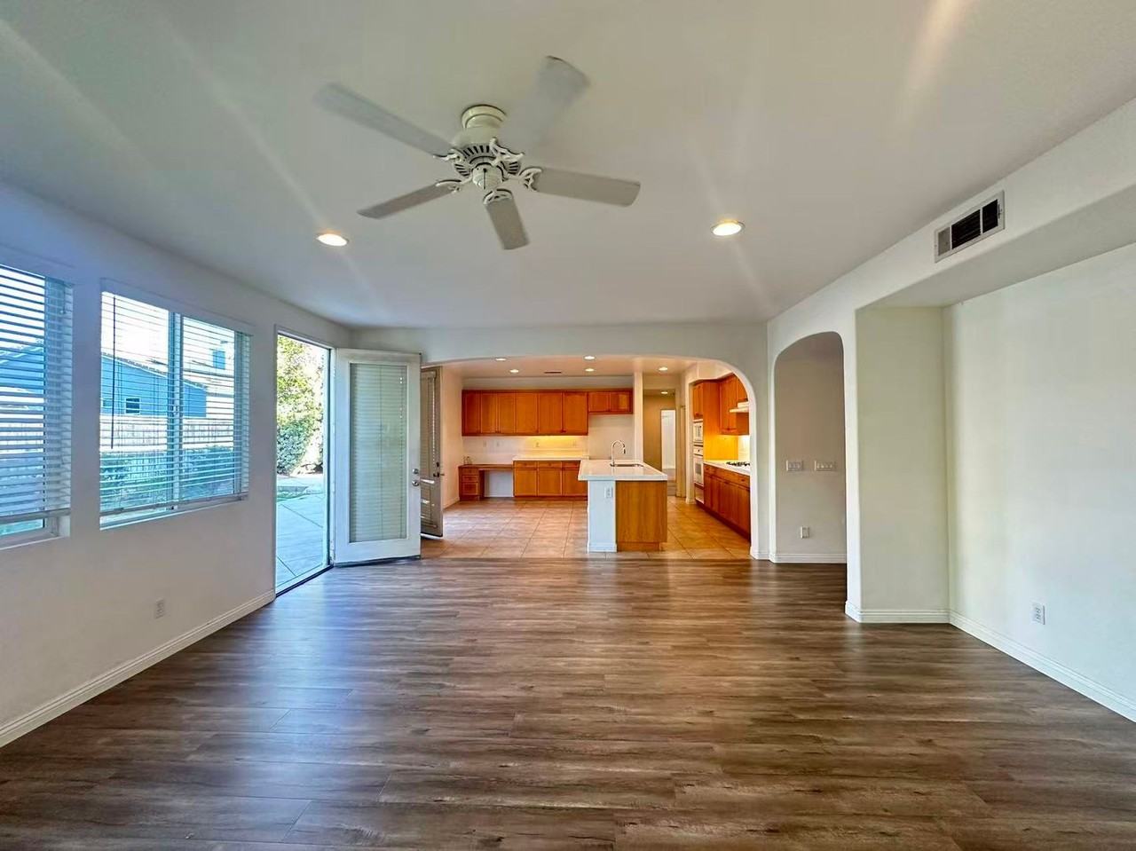 6429 Amber Sky Way - Photo 4 of 24
