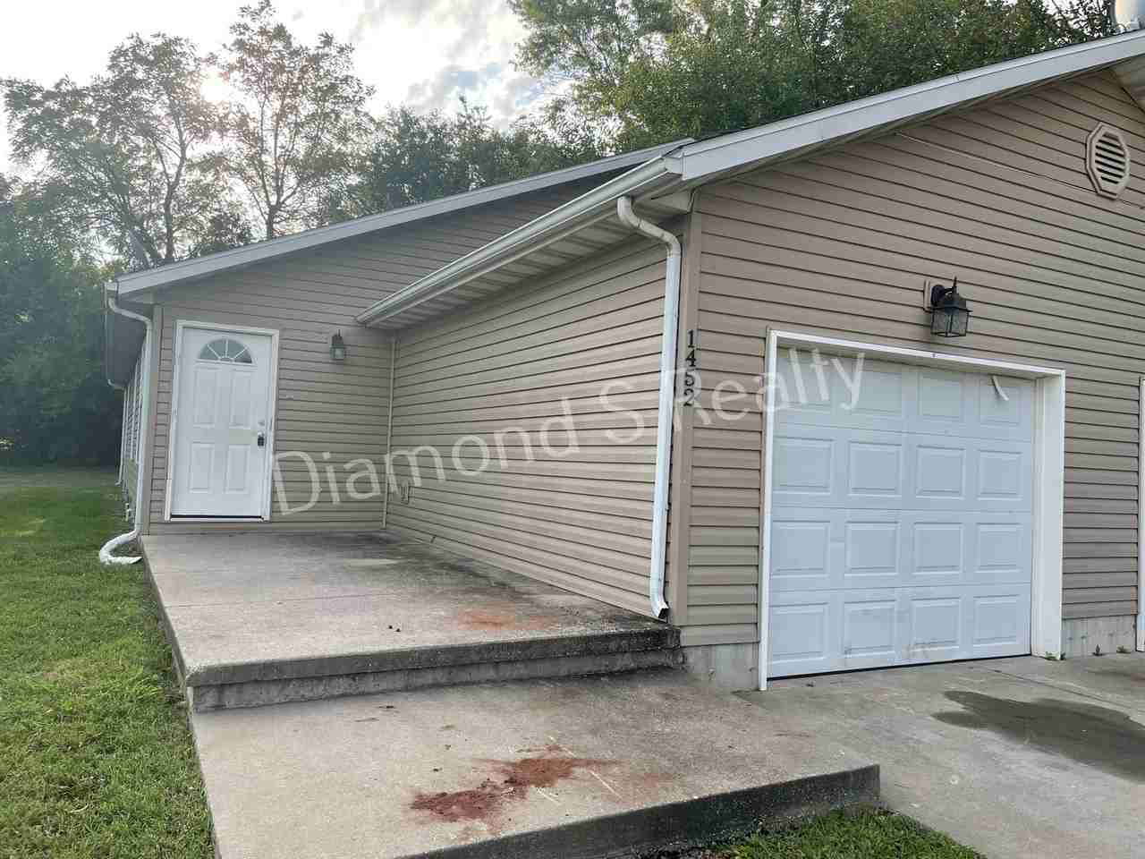 1452 N Ethyl Ave - Photo 6 of 13