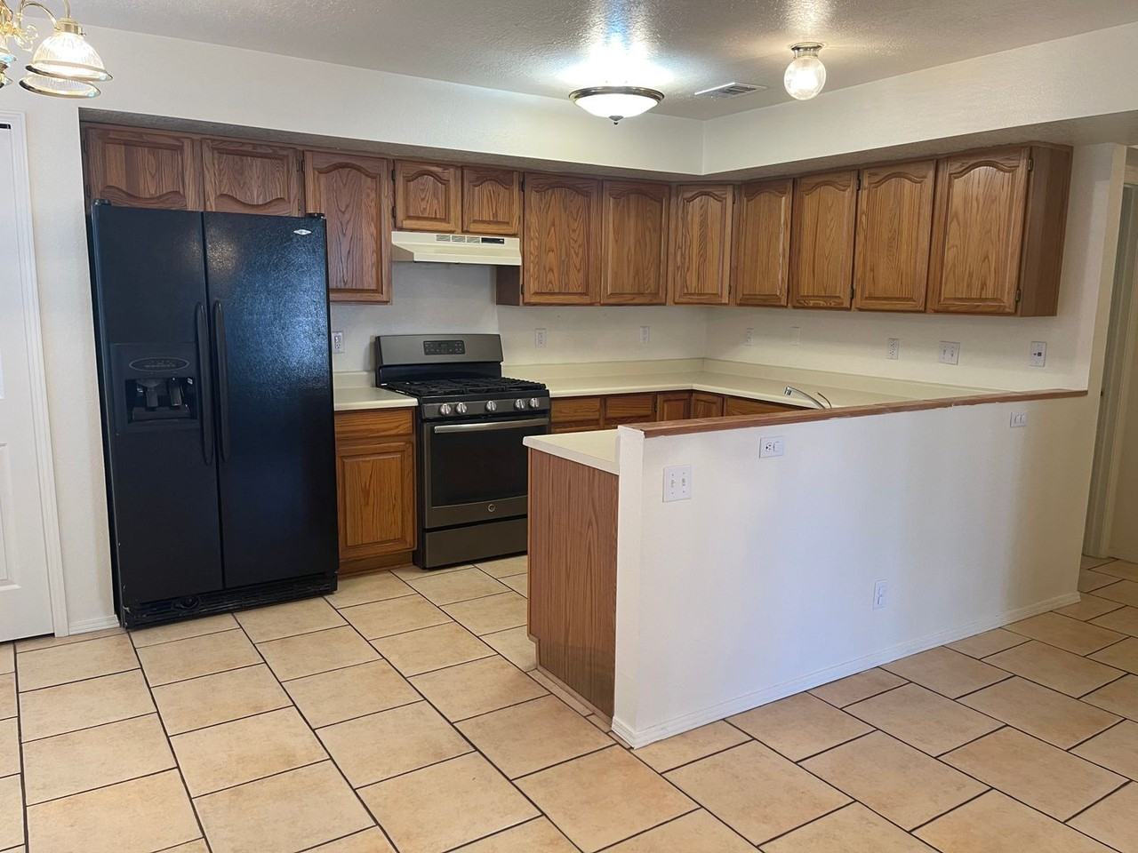 4300 Saddlewood Trl Se - Photo 6 of 21