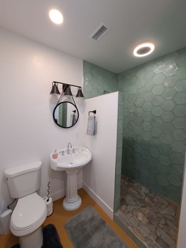 5243 Shadow Mountain Rd - Photo 5 of 11