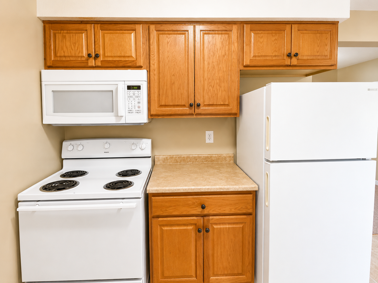 202 Ne Westwind Dr #A - Photo 6 of 16