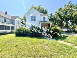 featured image of 1002 Columbia Ave