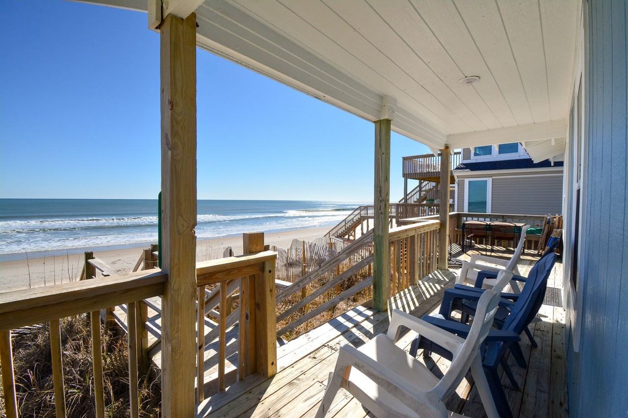 1108 N Shore Dr - Photo 3 of 18