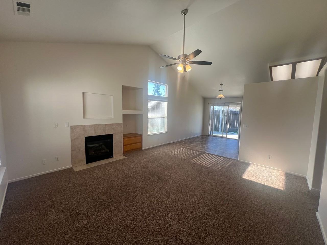 603 Cinnabar Way - Photo 3 of 27