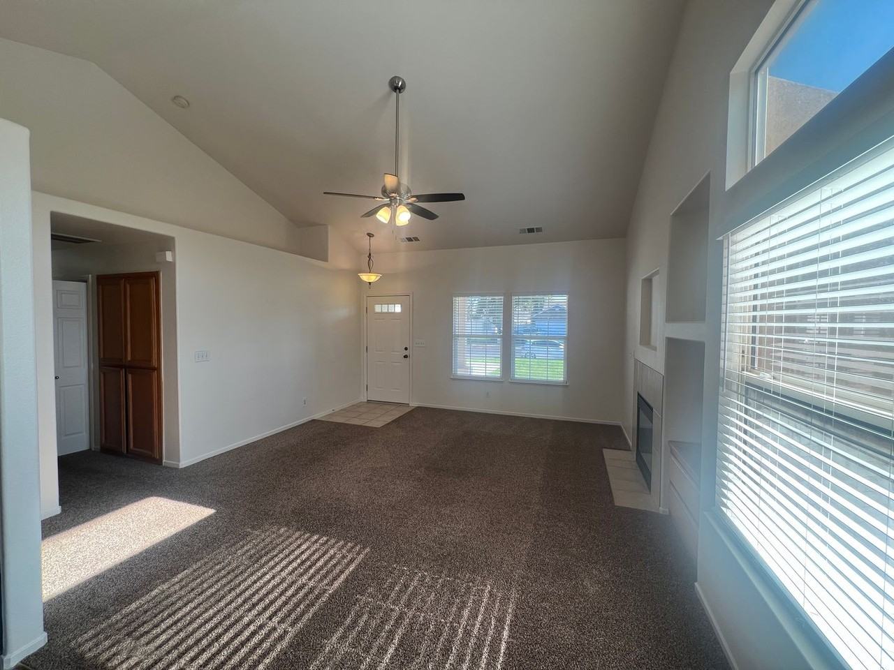 603 Cinnabar Way - Photo 5 of 27