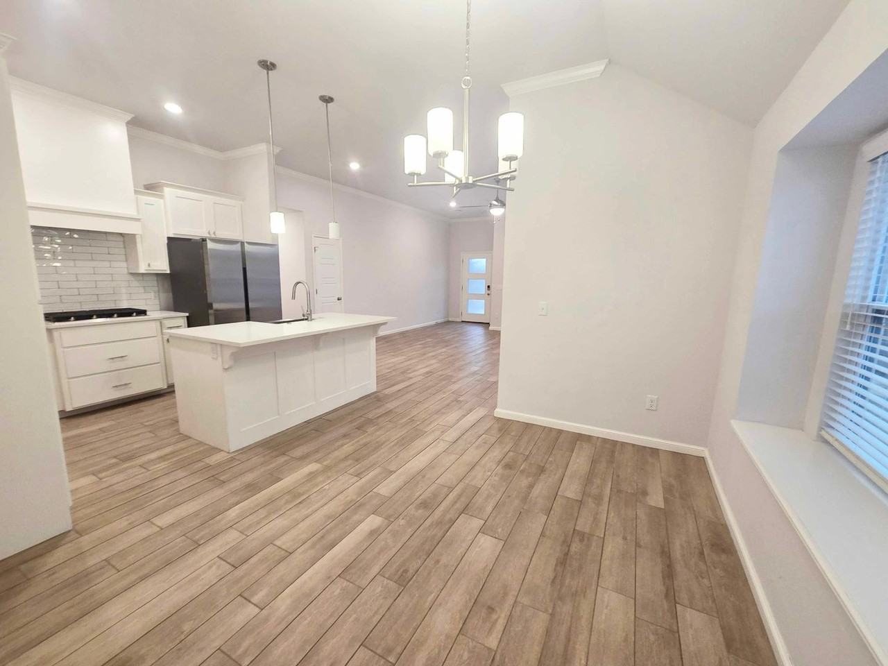 12617 Nw 139th St - Photo 7 of 17