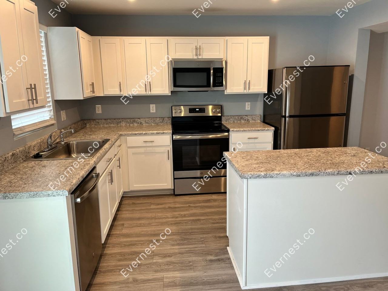 1320 Havenbrook Dr - Photo 3 of 19